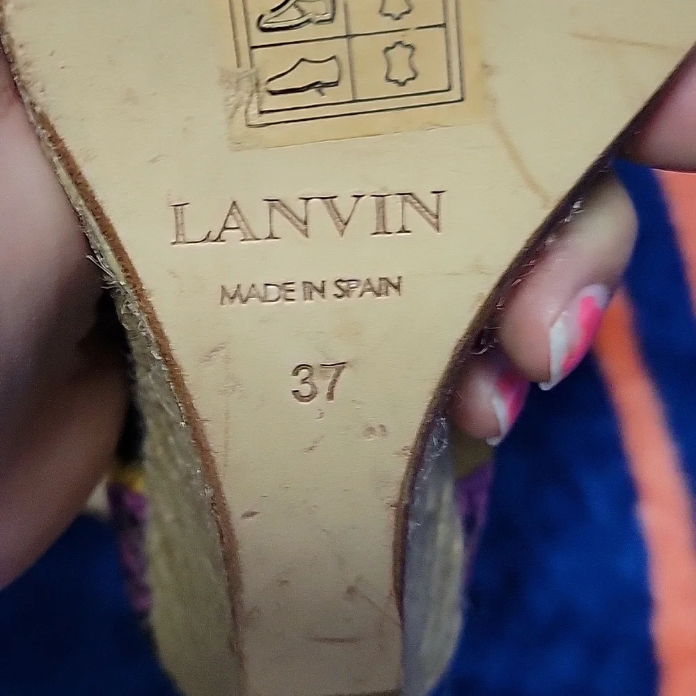 LANVIN Scalloped Snakeskin Suede Wedge Sandal Sz 37